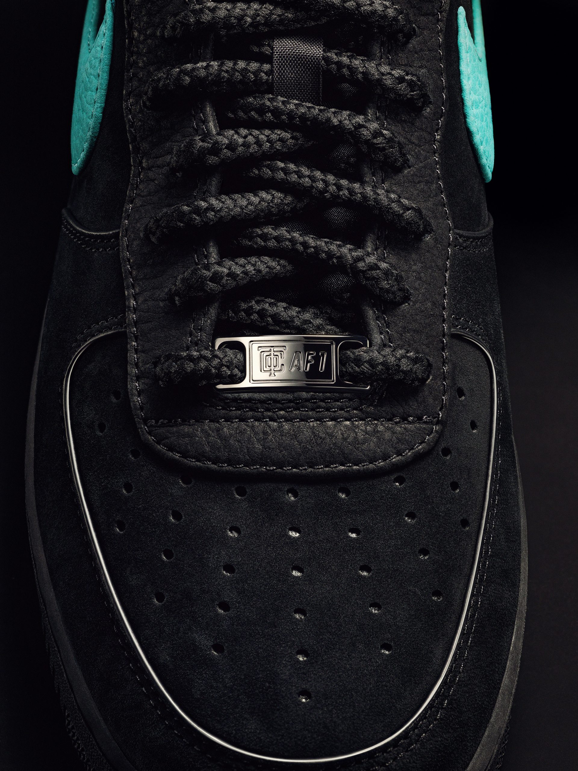Tiffany & Co. and Nike Team Up For a Legendary Debut of the Exclusive ...