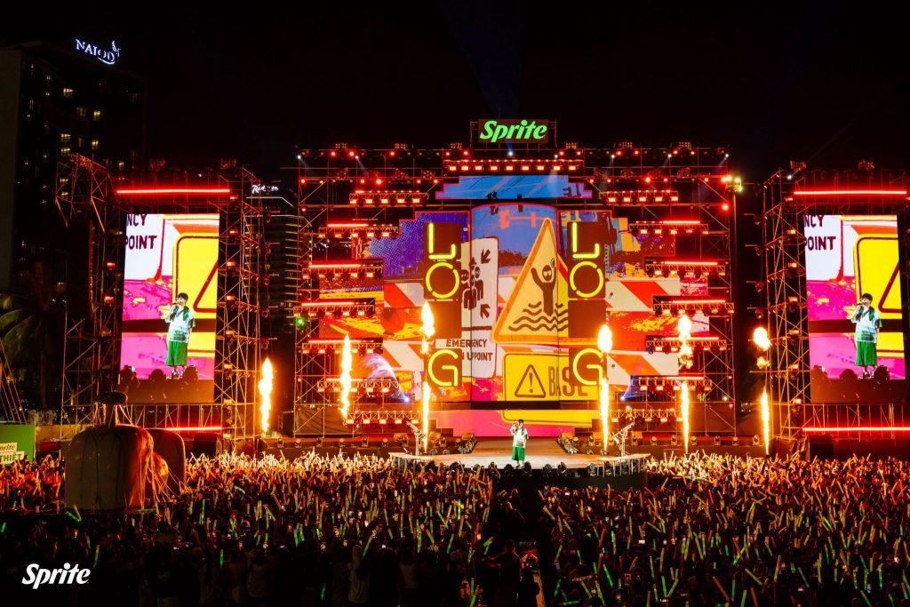 Sprite kicks off its summer campaign in Da Nang, Vietnam with a beach ...